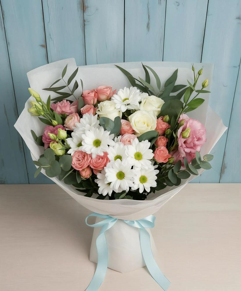 Букет цветов из: Розы, Лизиантусы и Хризантемы в Жирово