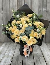 Букет цветов из:  Розы и Лизиантусы #REPLACE_PRED# Жирово