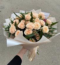 Букет Кремовые розы Латте в Жирово
