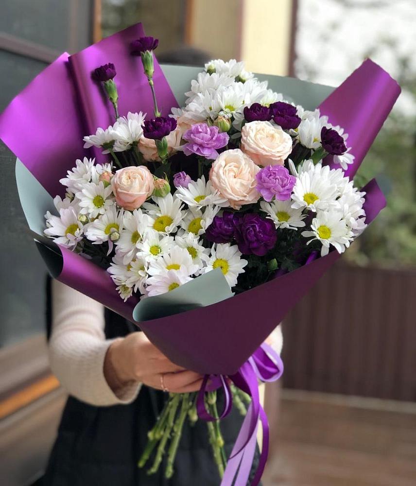 Букет цветов из: Хризантемы, Гвоздики и Розы в Жирово