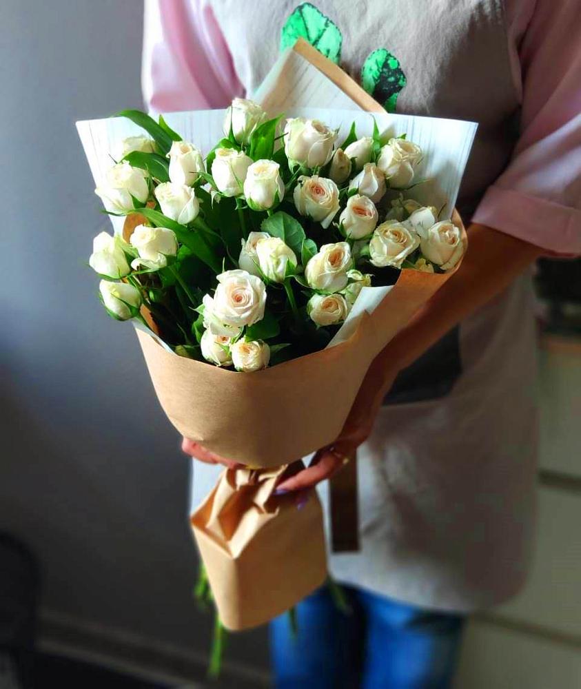 Букет цветов из: Розы в Жирово