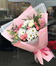 Букет цветов из:  Розы, Лизиантусы и Хризантемы в Жирово
